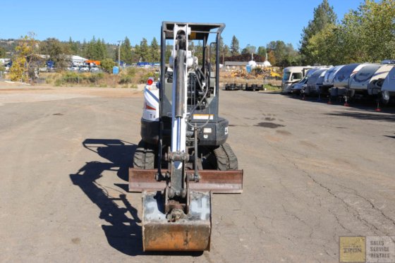 2011 BOBCAT E26 MINIBAGGER