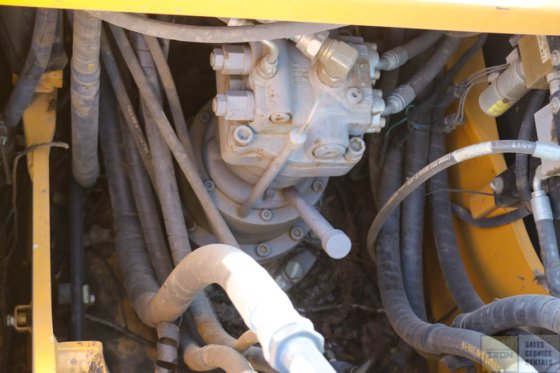 2012 DEERE 120D GRAAFMACHINE