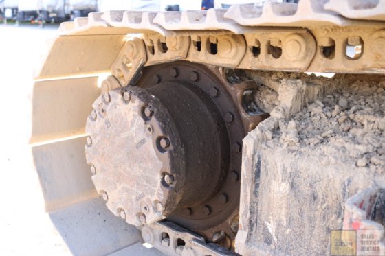 2012 DEERE 120D GRAAFMACHINE