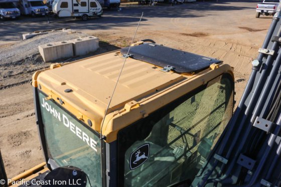 2012 DEERE 200D LC BAGGER