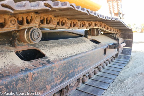 2012 DEERE 200D LC BAGGER