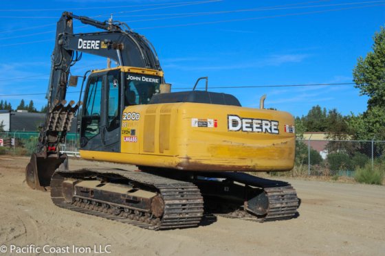 2012 DEERE 200D LC BAGGER