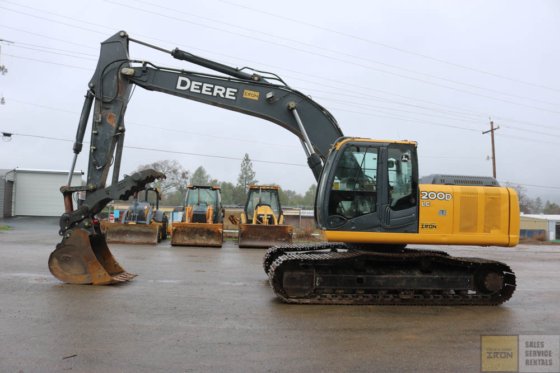 2012 DEERE 200D LC GRAAFMACHINE