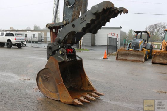 2012 DEERE 200D LC GRAAFMACHINE