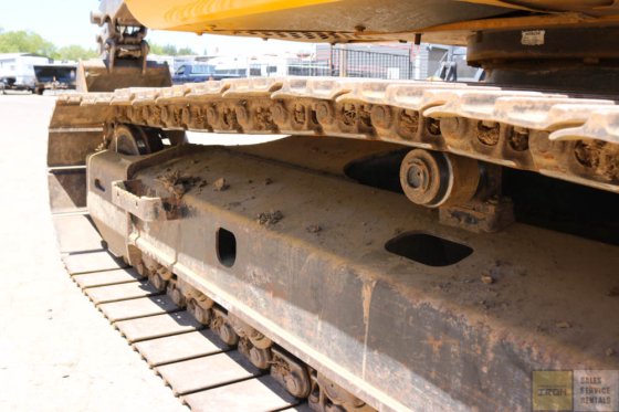 2012 DEERE 135D BAGGER