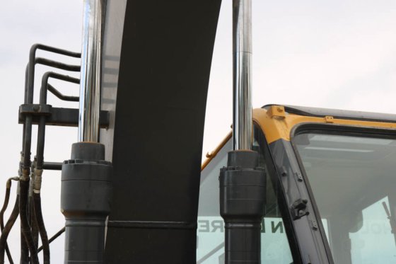 2013 DEERE 135D GRAAFMACHINE