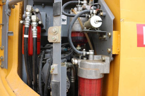 2013 DEERE 135D GRAAFMACHINE