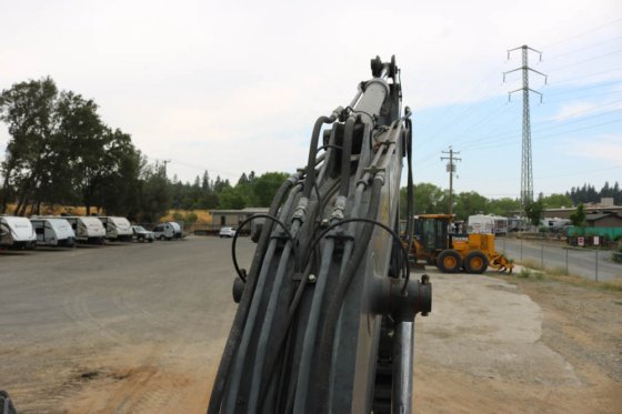 2013 DEERE 135D GRAAFMACHINE