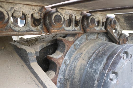 2013 DEERE 135D GRAAFMACHINE