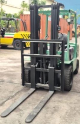 三菱四轮平衡式叉车
