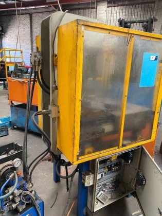 20 吨 制作装配压力机