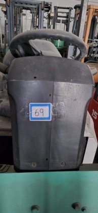 住友 ヤレ 4輪カウンターバランスフォークリフト