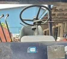 小松 4 轮平衡重叉车