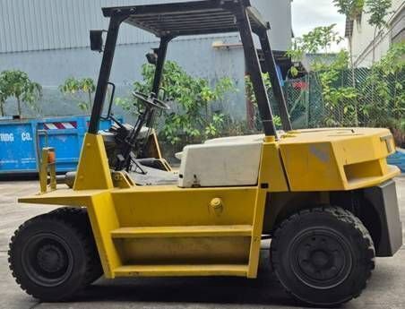 TCM 4轮弯矩衡叉车