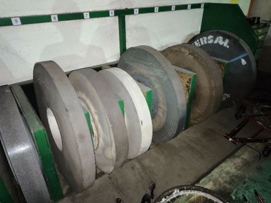 沃伊特-苏尔策辊磨机