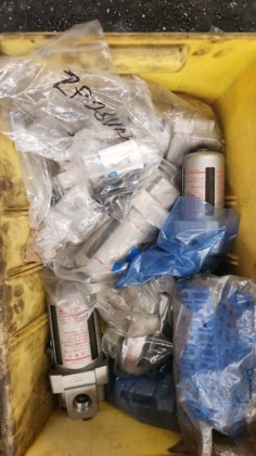 各式新旧气动传动件托盘