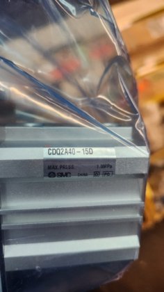 各式新旧气动传动件托盘