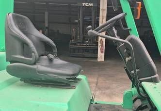 三菱四轮平衡式叉车