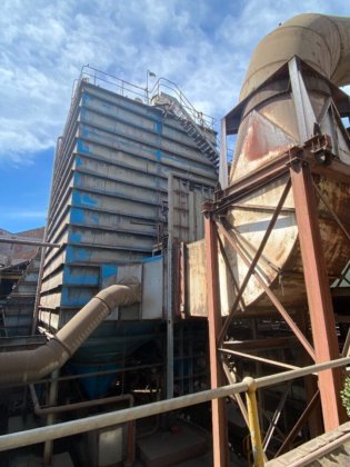 烟雾处理厂 / 袋式除尘器