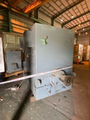 烟雾处理厂 / 袋式除尘器