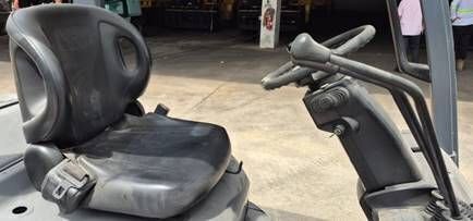 丰田四轮平衡重叉车