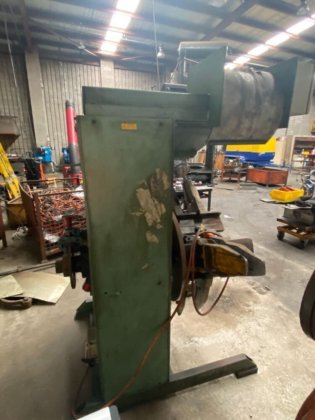 克拉克的 c2000-3-12 紧凑型解卷机