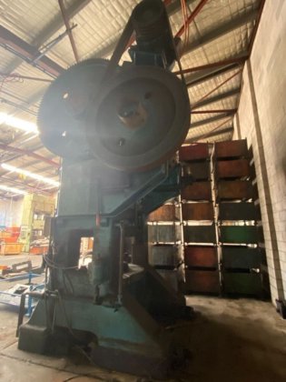 Schuler单点成形压力机