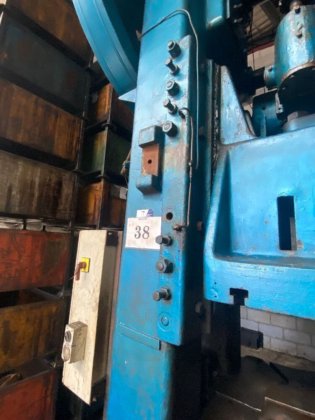 Schuler单点成形压力机