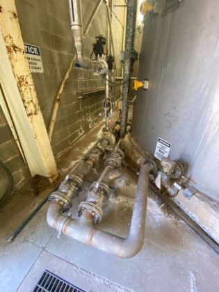 粉末制备系统（亚硫酸氢钠）配有 Lightnin 搅拌器