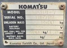 小松 4 轮平衡重叉车