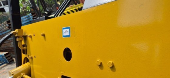 住友耶鲁四轮平衡式叉车