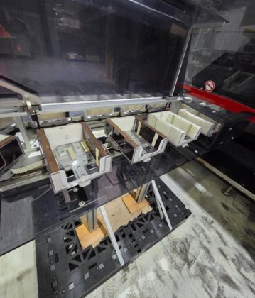 BOSSAR PACKAGING MACHINE