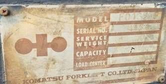 小松 4 轮平衡重叉车