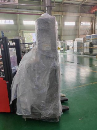 2007 利乐TSA21贴管机