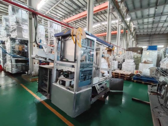 1999 利乐70装箱机