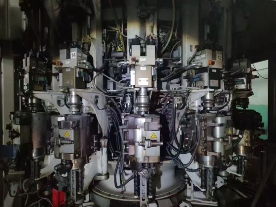 西得乐Sidel三代吹瓶机 16腔