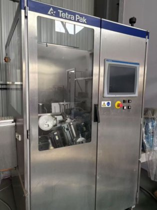 利乐30高速贴管机