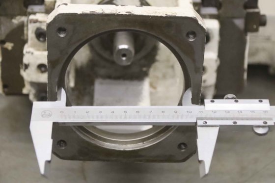 2012 Table à tendre de