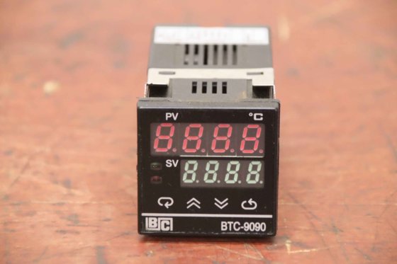 ブレインチャイルド製温度コントローラー - BTC-9090 33116