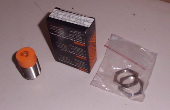 Inductive sensor from IFM -