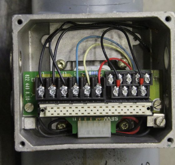 Gear motor frequency converter 0.55 kW 60 rpm from SEW Eurodrive