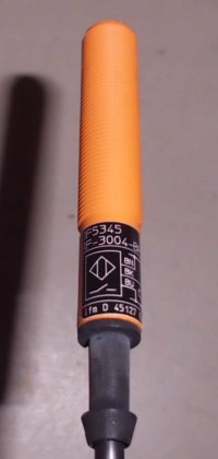 Inductive sensor from IFM -