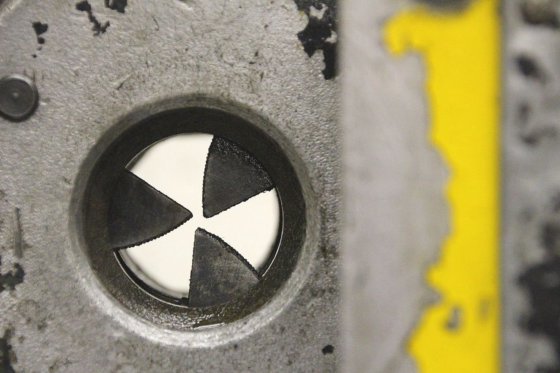 Thread cutting machine from REMS