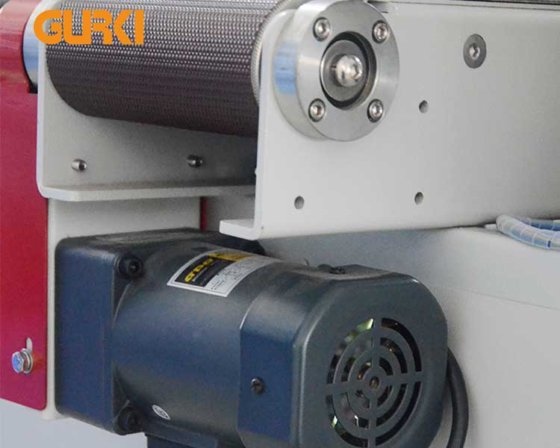 气泡膜智能快递包装机