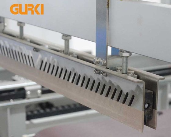 气泡膜智能快递包装机