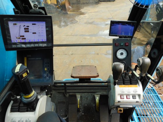 IHI履带式起重机CCH1200 -