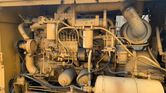 三菱平地机mg400 -