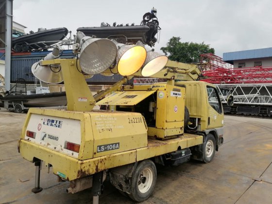 塔达诺照明塔LS-106 -