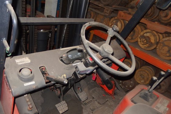 2005年克拉克叉车cmp40d -