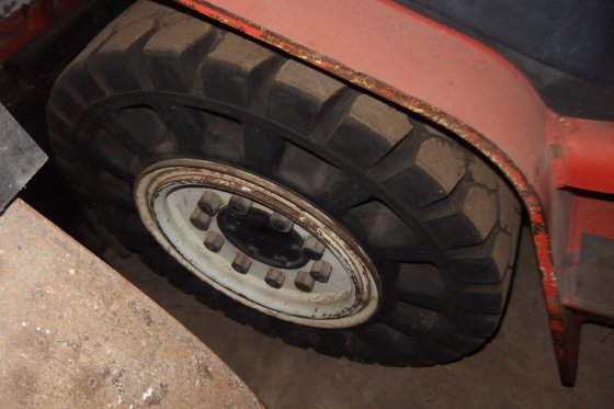 2005年克拉克叉车cmp40d -